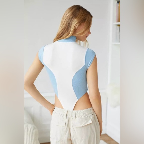 Urban Outfitters Out From Under Samira High Neck Zip-Up Bodysuit Top - Picture 4 of 6